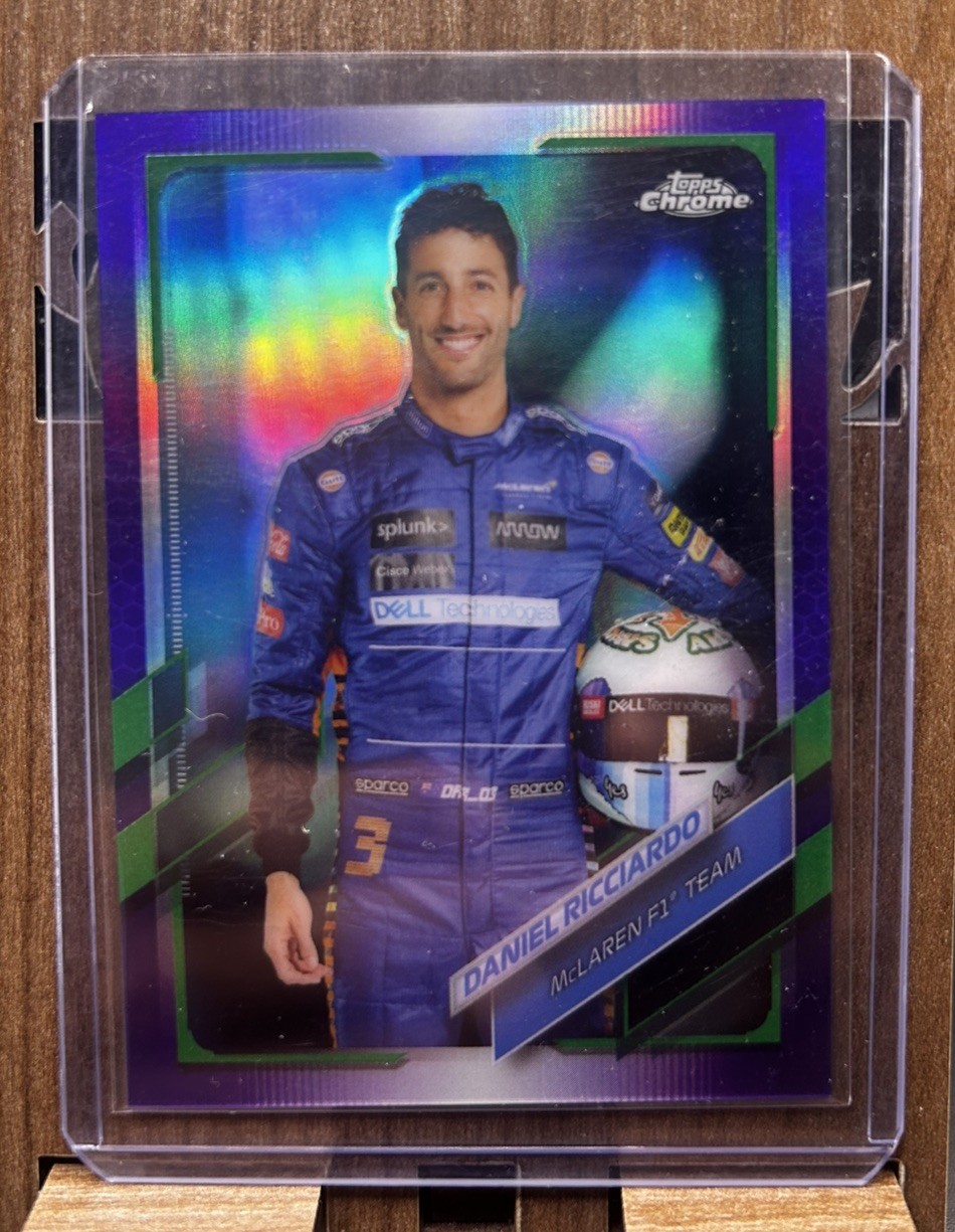 Daniel Ricciardo 2021 Topps Chrome F1 Purple Green Refractor #5 Portrait