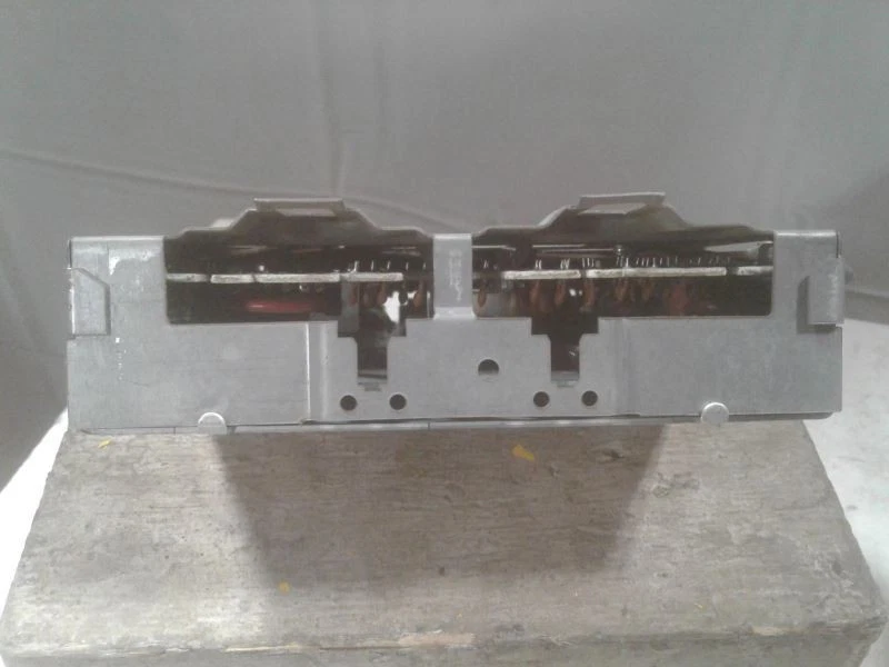 Módulo de controle eletrônico Engine ECM 6-231 3.8L compatível com 82-83 BONNEVILLE 642069 - Imagem 2 de 3