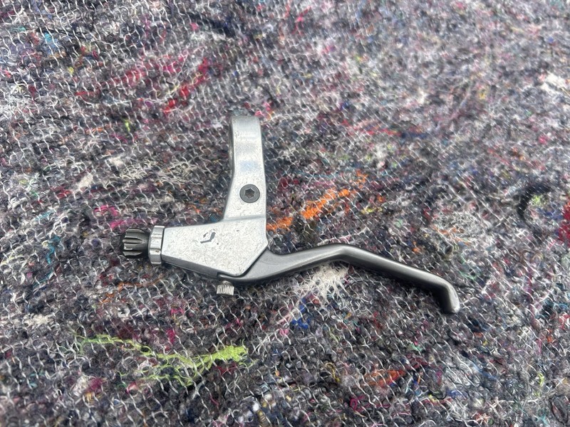 Avid Left Hand Brake Lever V- Brake Retro