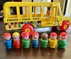 Vintage Little People School Bus #192 w/ 7 Wood Body Figures