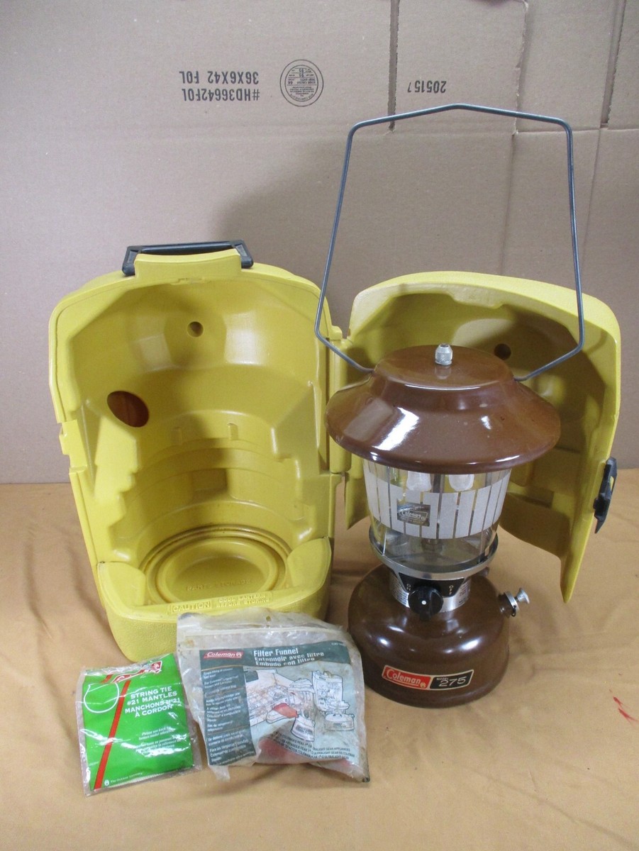 Vintage 1981 Coleman 275 Dual Gas Brown Lantern Picket Fence with 