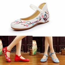 Women's Chinese Handmade Embroidered Casual Flower Cloth Shoes Flat Retro Shoes