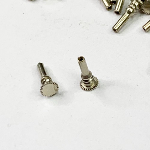 50 Watch Gears 2.5x5mm Silver Parts Steampunk Altered Art Watchmaker Repair Lot - Picture 4 of 8