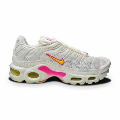 footlocker trainer release