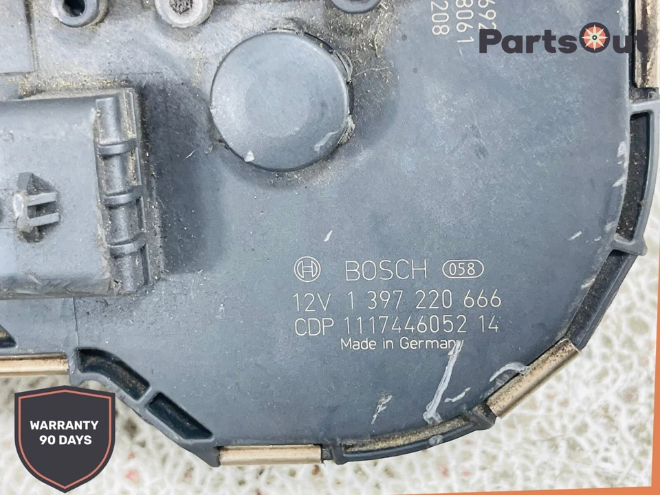 08-15 MERCEDES BENZ C350 WINDSHIELD WIPER MOTOR OEM - Image 4 of 4