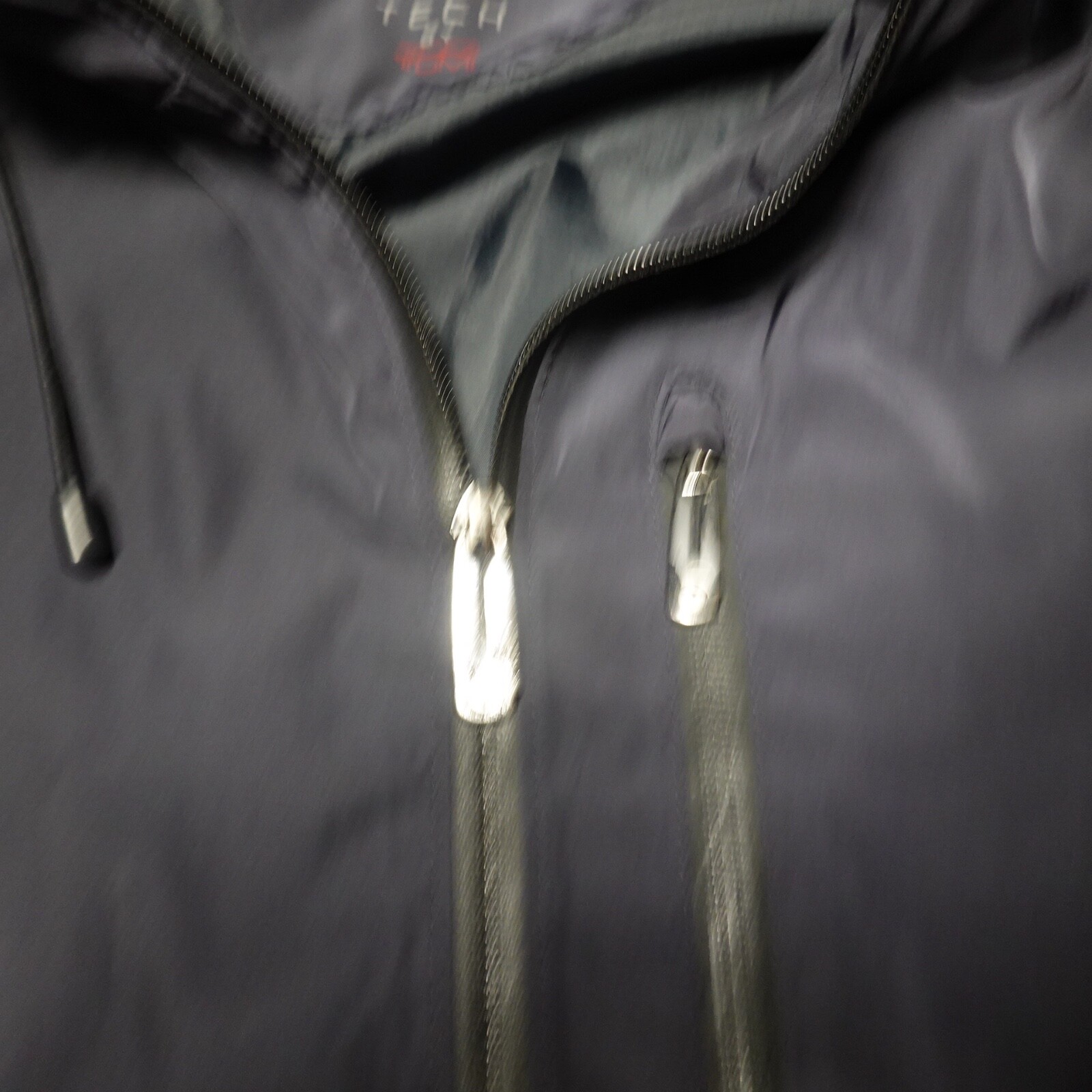 TUMI Tech Essential Packable Rain Jacket Coat Ful… - image 8