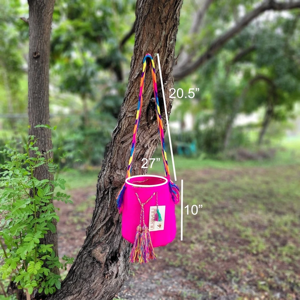 Nuevo con etiquetas Bolso Mochila Wayuu Grande Colombiano Hecho a Mano Sólido Informal Alta Calidad FUCSIA Foto 2 de 4