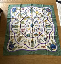 Hermès Qu’importe Le Flacon 1998 Ancien Foulard Soie Vintage Vert Scarf  Silk