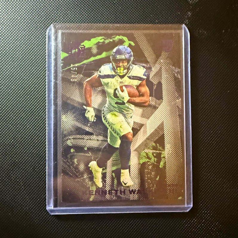 Panini 2022 Chronicles Gridiron Kings Insert Kenneth Walker III GK-16 Seahawks