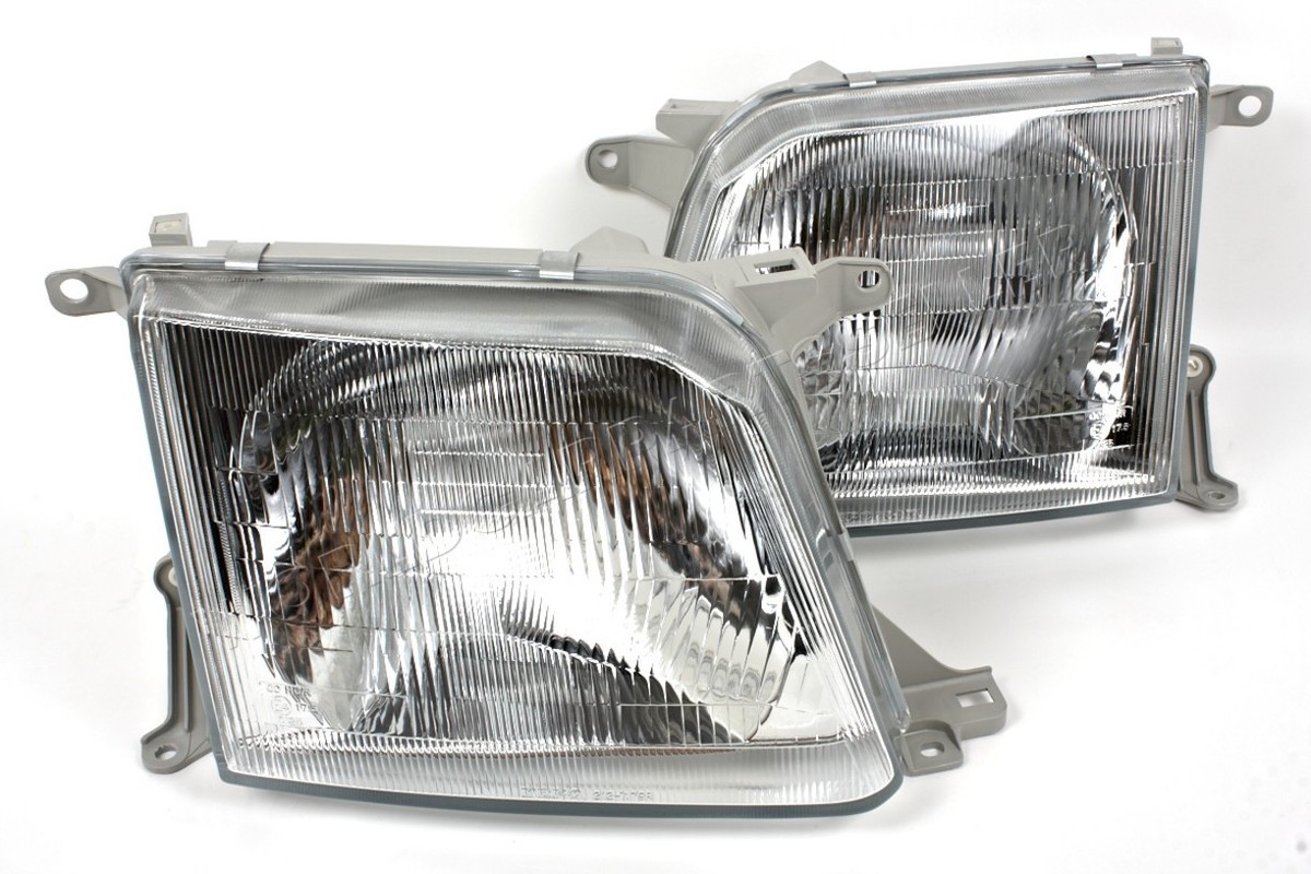 1997-1999 TOYOTA Land Cruiser Prado FJ90 LJ95 HeadLights Front