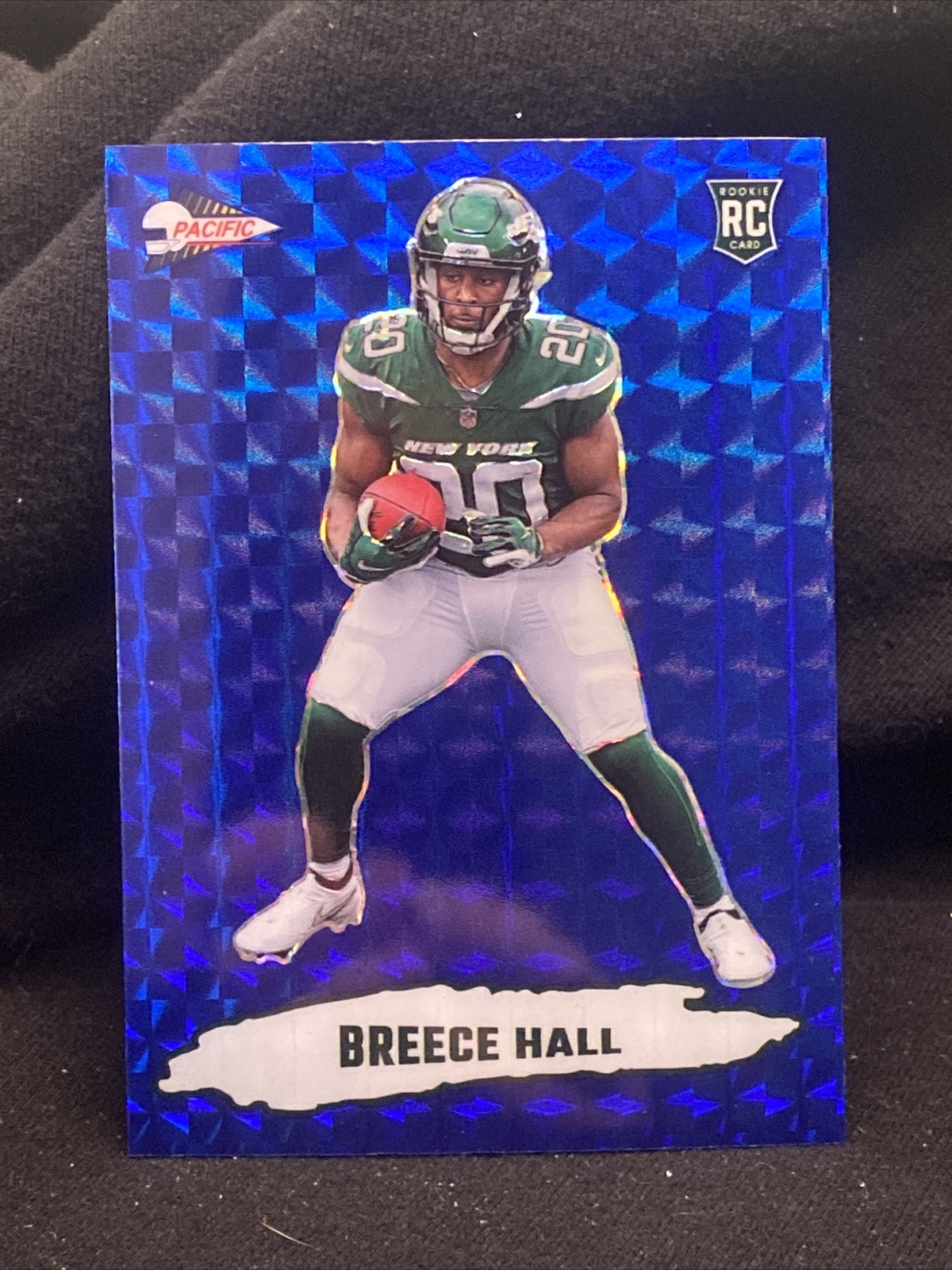 2022 Panini NFL Zenith Pacific Blue Prizm Breece Hall RC PAC-19 New York Jets