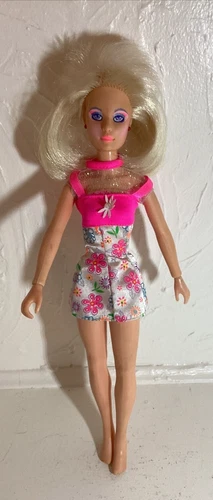 Vintage 1985 Hasbro JERRICA JEM and the Holograms 12" DOLL with DRESS