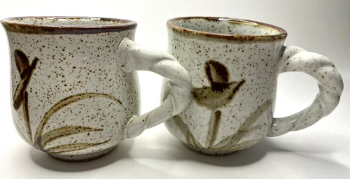 Otagiri Coffee Tea Mugs Stoneware Twisted Handles Flowers Speckled Cup Pottery