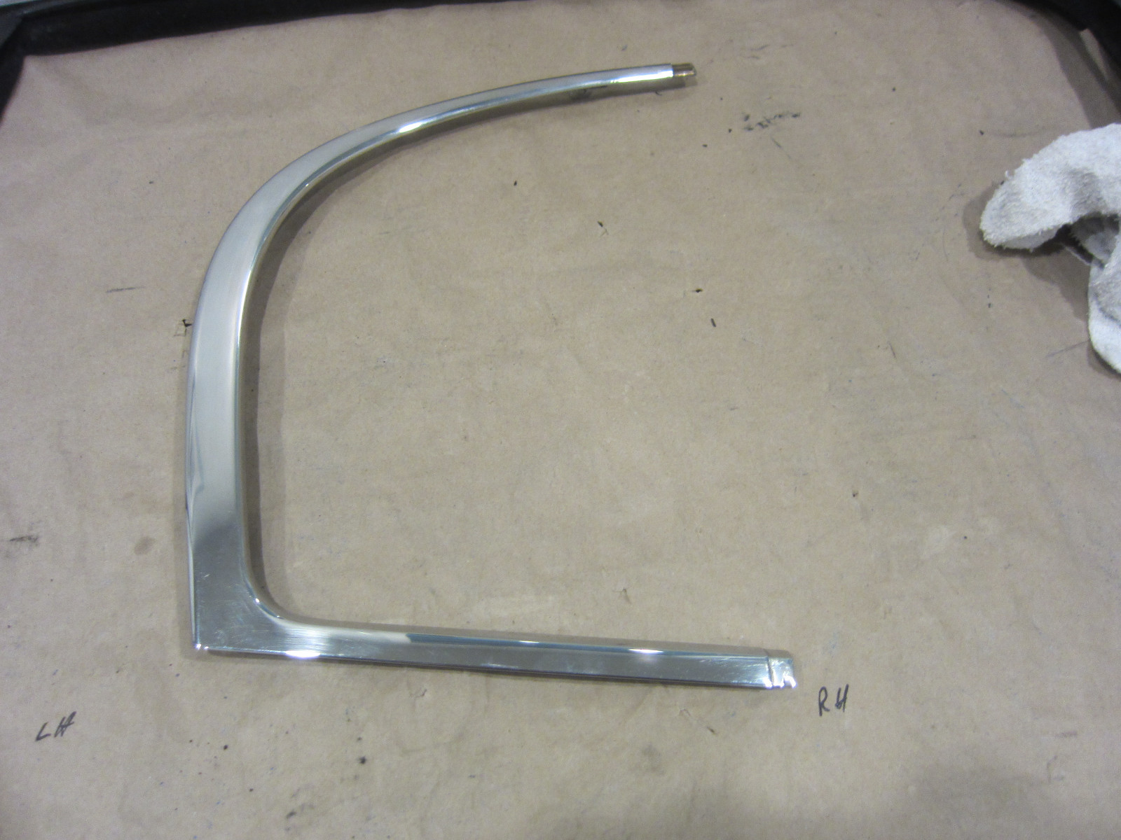 Bentley Flying Spur - RH Rear Door Trim - P/N 3W5839542G