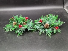 VTG Christmas Wreath Ring Plastic Holly Berry Pine Boughs  5"  Pair
