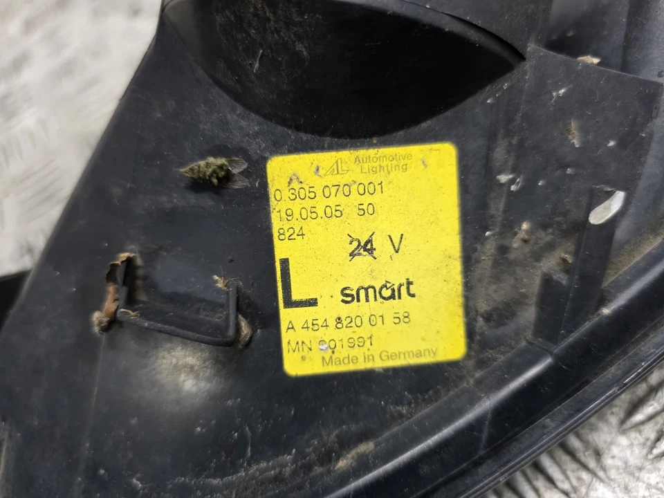 Luz antiniebla Smart Forfour 454 Passion 5 puertas escotilla 2004-2006 (n/s) A4548200158 Foto 4 de 4