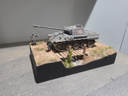 1:35 Kleine Brücke 1943 Diorama Modellbau 2 WK Grundplatte gebaut - Bild 1 von 7