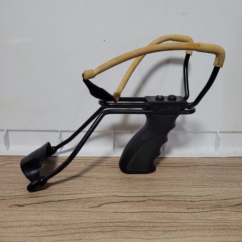 Daisy Mfg Powerline Slingshot Black Handle Rubber Bands Outdoor Sport hunting