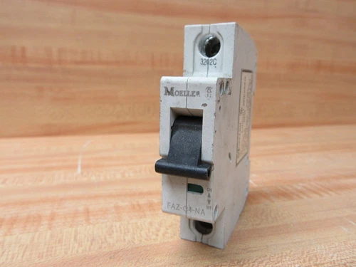 Moeller FAZ-C4-NA Circuit Breaker 4 Amp FAZC4NA