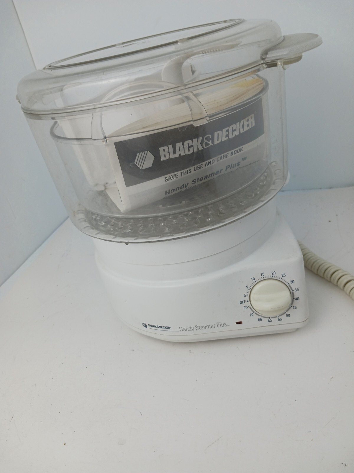 how to use black and decker handy steamer plus