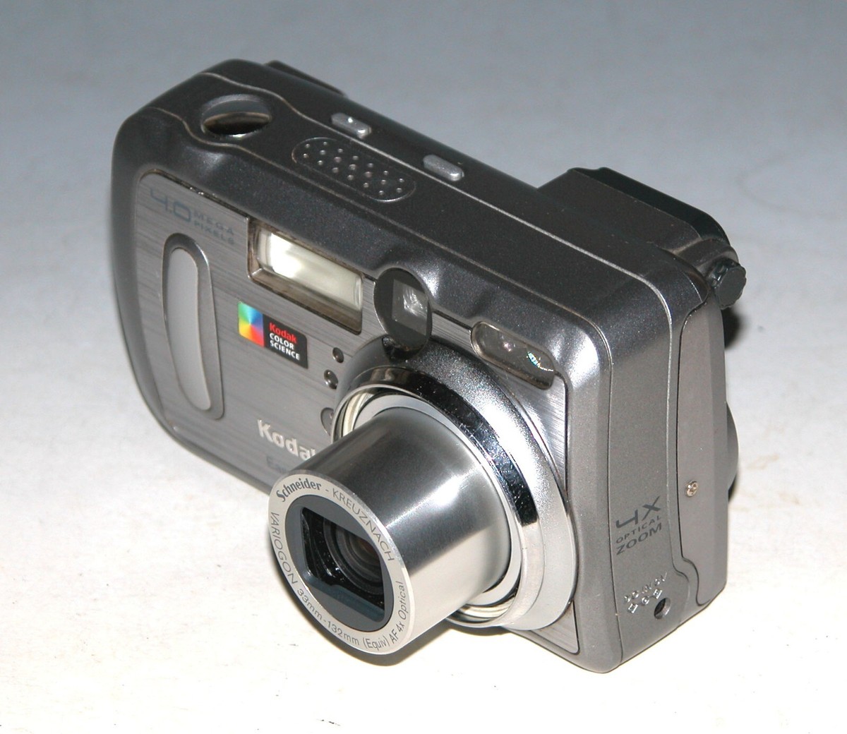 Kodak EasyShare CX6445 4.0MP Digital Camera #5372 (Takes 2 AA