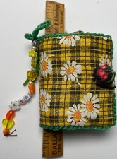 Pin Cushion Needle Book Sewing Notions Daisies Handmade 80