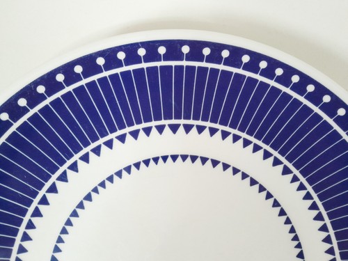 TOINI Arabia 140th Anniversary Plate 2013 blue white 260cm Johanna Kunelius - Picture 2 of 6