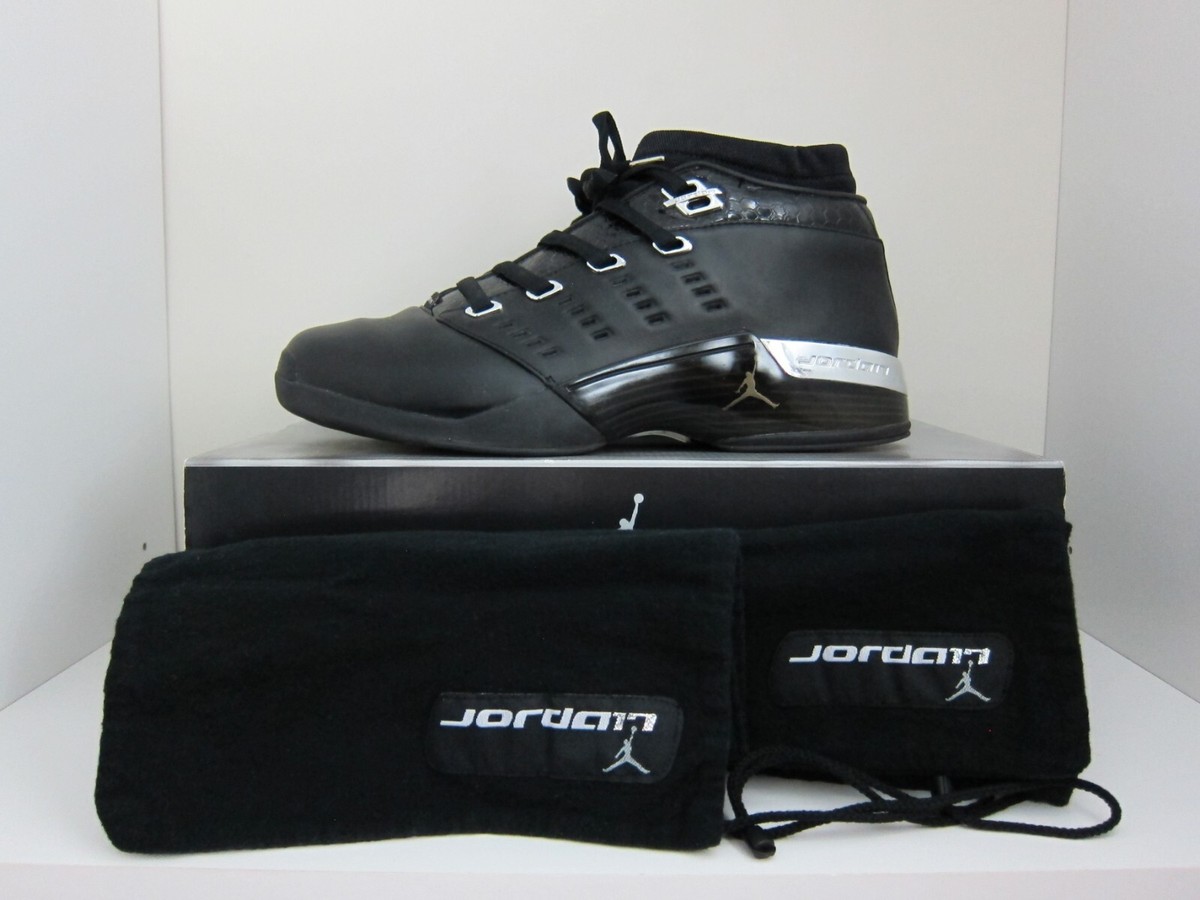 2002 Air Jordan 17 OG Low Black/Chrome (w/ Shoe Bags 2002 Air Jordan 17 OG Low Black/Chrome (w/ Shoe Bags