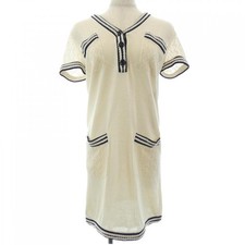 Authentic CHANEL P60682K46437 Dress #230-000-364-4774