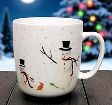 Williams Sonoma Snowy Day Snowman Mug 13 OZ NEW Porcelain Christmas Holiday
