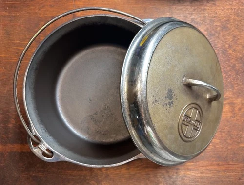 Griswold #9 1279 Tite Top Chrome-Plated Cast Iron Dutch Oven w/ Raised Logo Lid