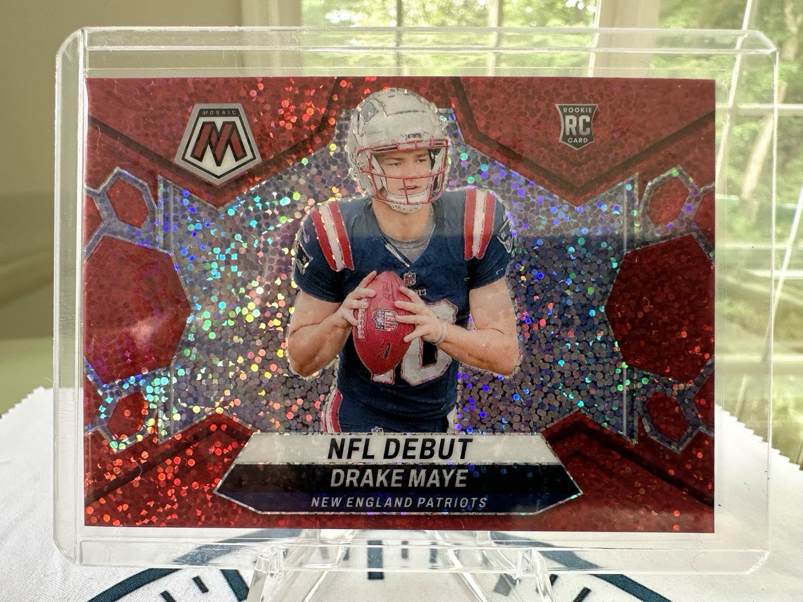 2024 Panini Mosaic - NFL Debut Drake Maye #273 Red Sparkle Prizm (RC)