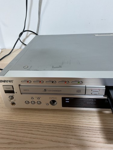 Sony RCD-W2000ES 5 Disk Changer & CD Recorder W2000ES - Picture 5 of 24