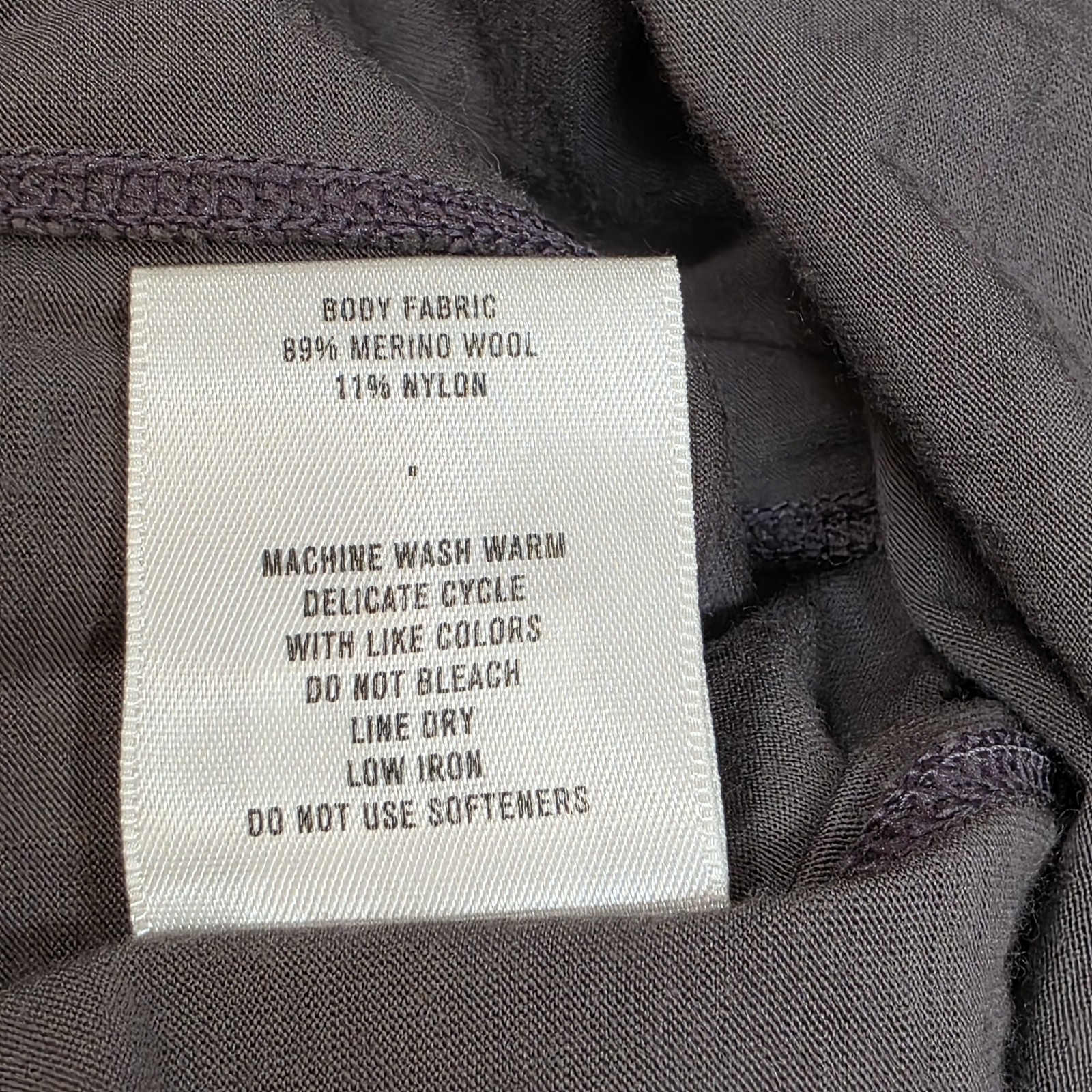 Tracksmith Session Performance Running Shirt Mens… - image 7