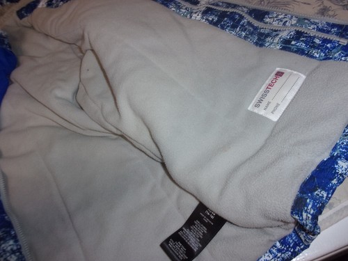 Youth Size XL (14-16) Swiss + Tech Blue & White Digital Patterned Hooded Parka - Picture 6 of 7