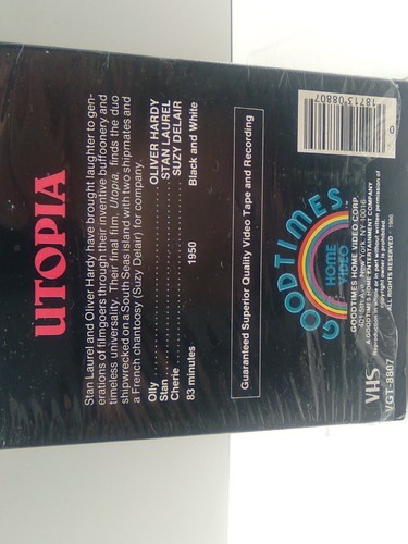 Laurel & Hardy : Flying Deuces / Utopia. Double Feature (VHS, 1986) B&W - 第 8/15 張圖片
