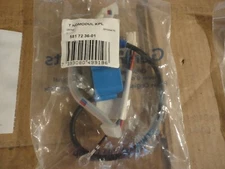 ONE NEW Genuine Husqvarna ignition module coil # 581723602