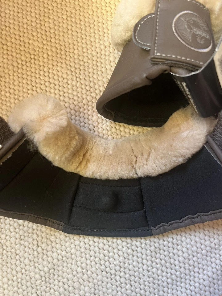 Komplett neu eskadron Huglocken mit Fell Braun - Bild 3 von 3