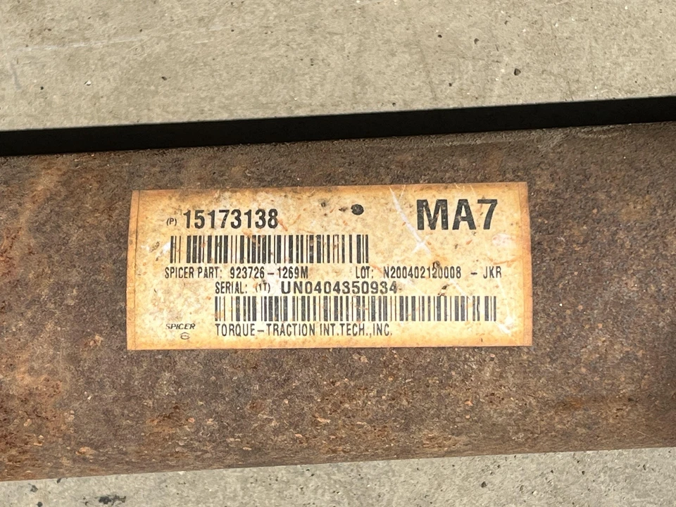 04-12 Chevy Colorado cabina regular eje de transmisión trasero - 1 pieza eje de hélice OEM Foto 2 de 4