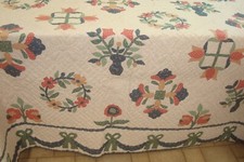 Vtg 3 pc Hand Quilted Full QUILT Bedspread Shams Appliqued Flower 87" x 88"
