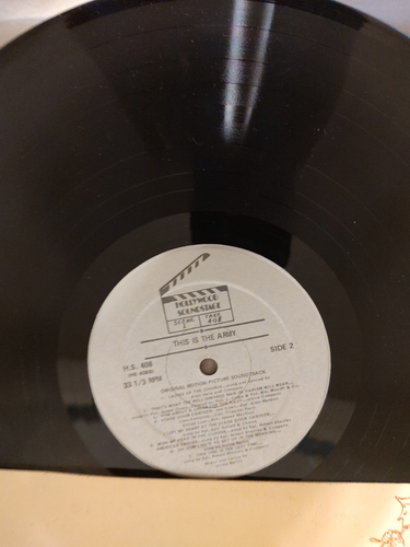 Irving Berlin's This is The Army Vinyl LP Record. Ronald Reagan - Foto 3 di 3