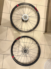 Fulcrum Racing 700C Carbon Clincher Disc Brake Wheelset Presta Black/Red