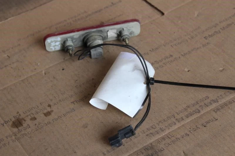 2005 2006 2007 2008 Maserati Quattroporte luz delantera derecha luz marcadora Foto 2 de 2