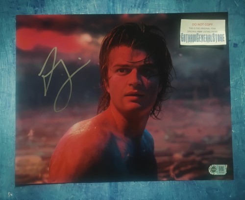 Funko Pop! Steve Harrington (Stranger Things) N°475 – Signé Par Joe Keery