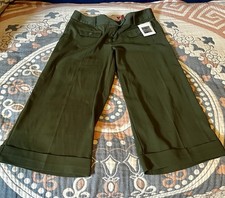 Guess Army Green Womens Capris Size 13 - NWT $69 See Notes