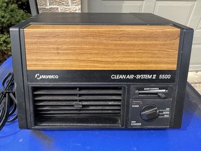 Norelco Clean Air-System 2 5500. Vintage