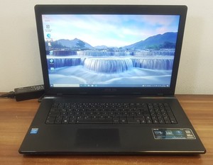 17,3" Asus F75A Intel Pentium 2020M 2,4GHz 8GB / 256GB SSD Webcam DVDRW Notebook