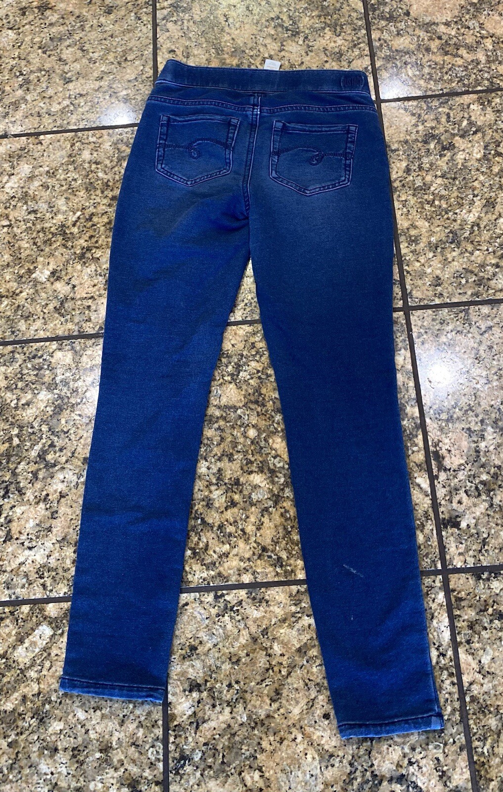 Picture 2 of 2