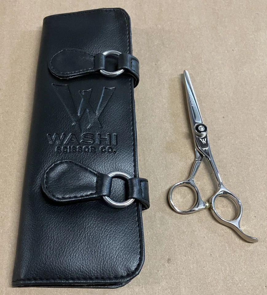 Tijera de belleza Washi Eco 5,5 pulgadas con estuche y maquinilla de afeitar - Reacondicionada Foto 3 de 4