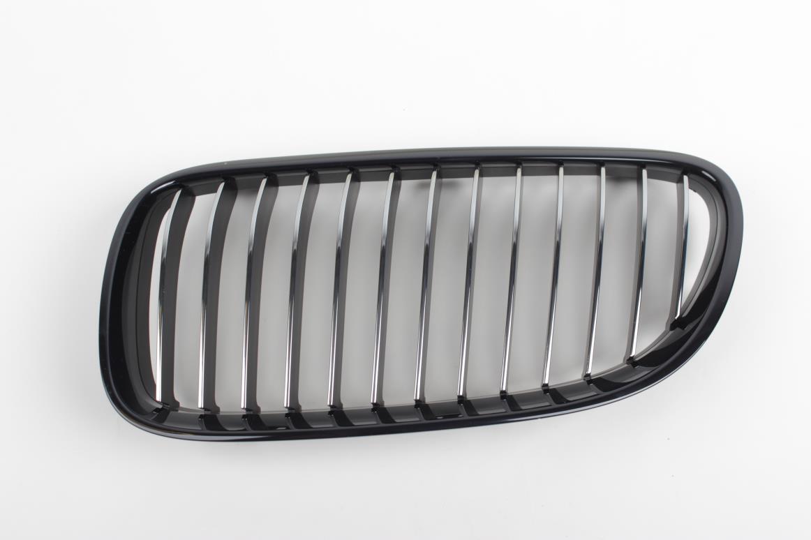 Genuine OEM BMW Front Radiator Kidney Black Chrome Grille Left 